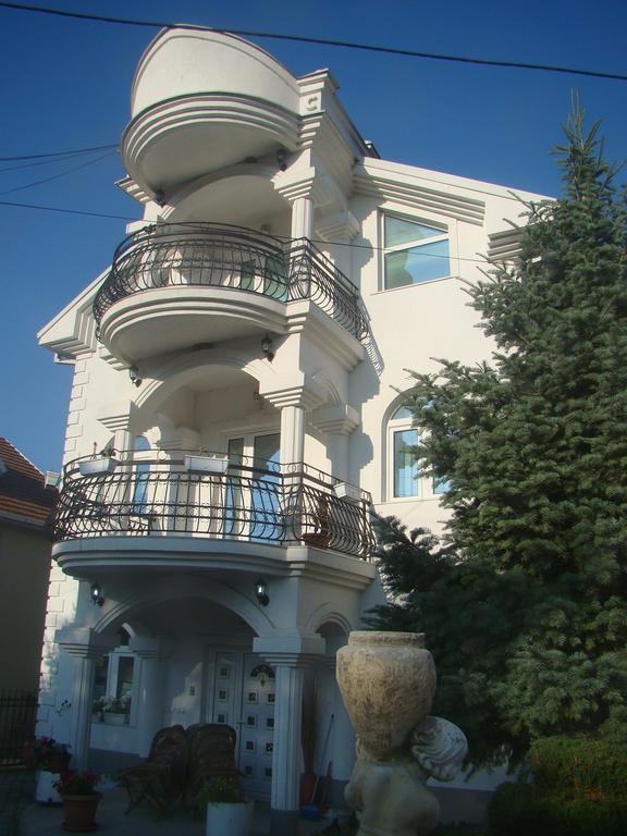 Apartment Cace Kumanovo Exterior photo